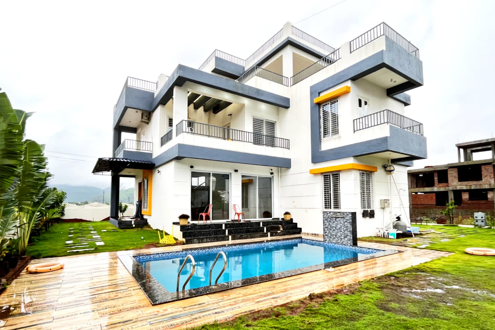 Mangovillas Lonavala Villa 11 private pool